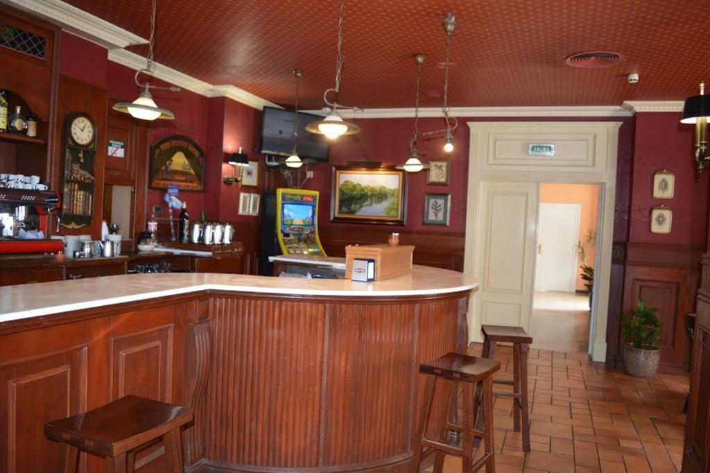 Luz Hotel Харо Екстериор снимка