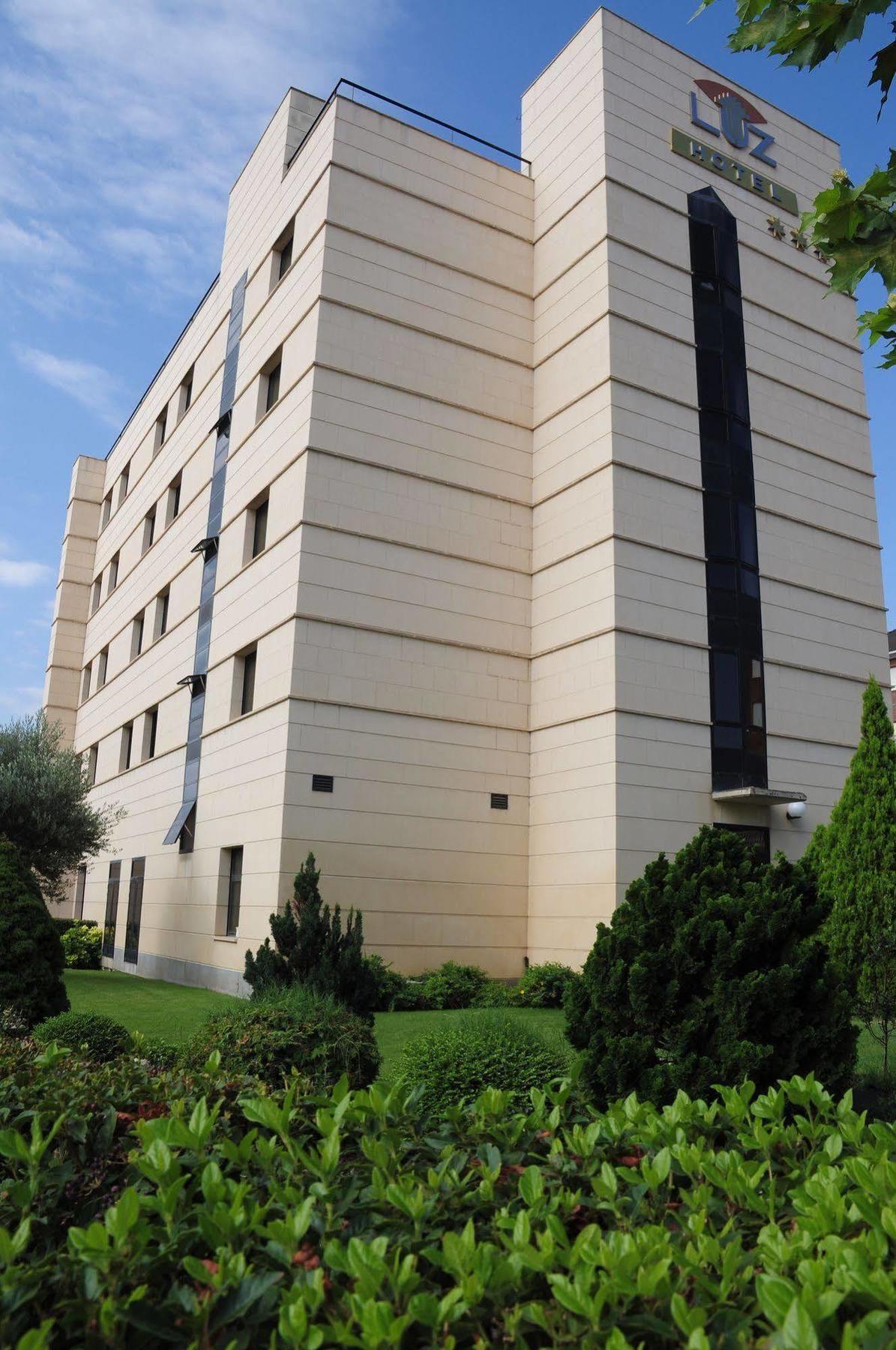 Luz Hotel Харо Екстериор снимка