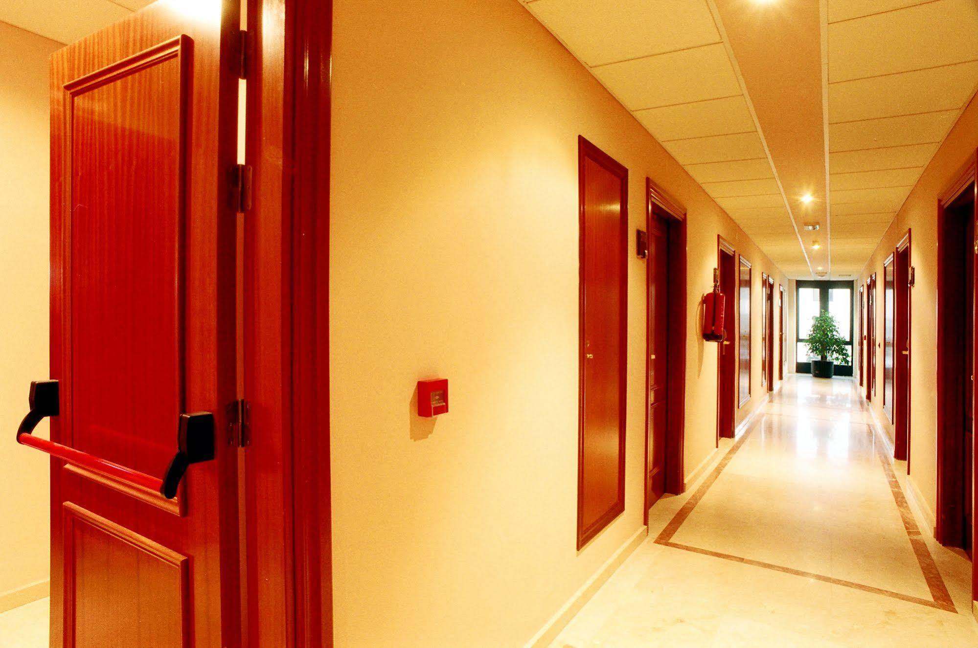 Luz Hotel Харо Интериор снимка
